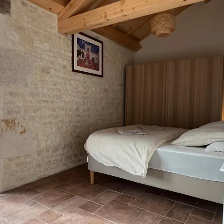 La Grange Du Landorre